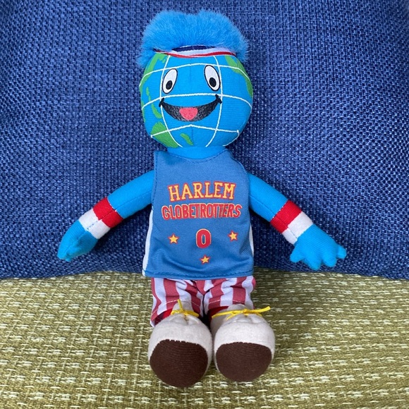 Vintage GLOBIE #0 HARLEM GLOBETROTTERS Plush Basketball Mascot - Picture 2 of 11